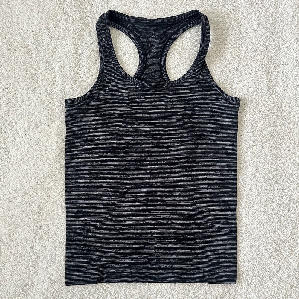 Lululemon Swiftly Speed Racerback, Women’s Size 6 in Black/White/Black